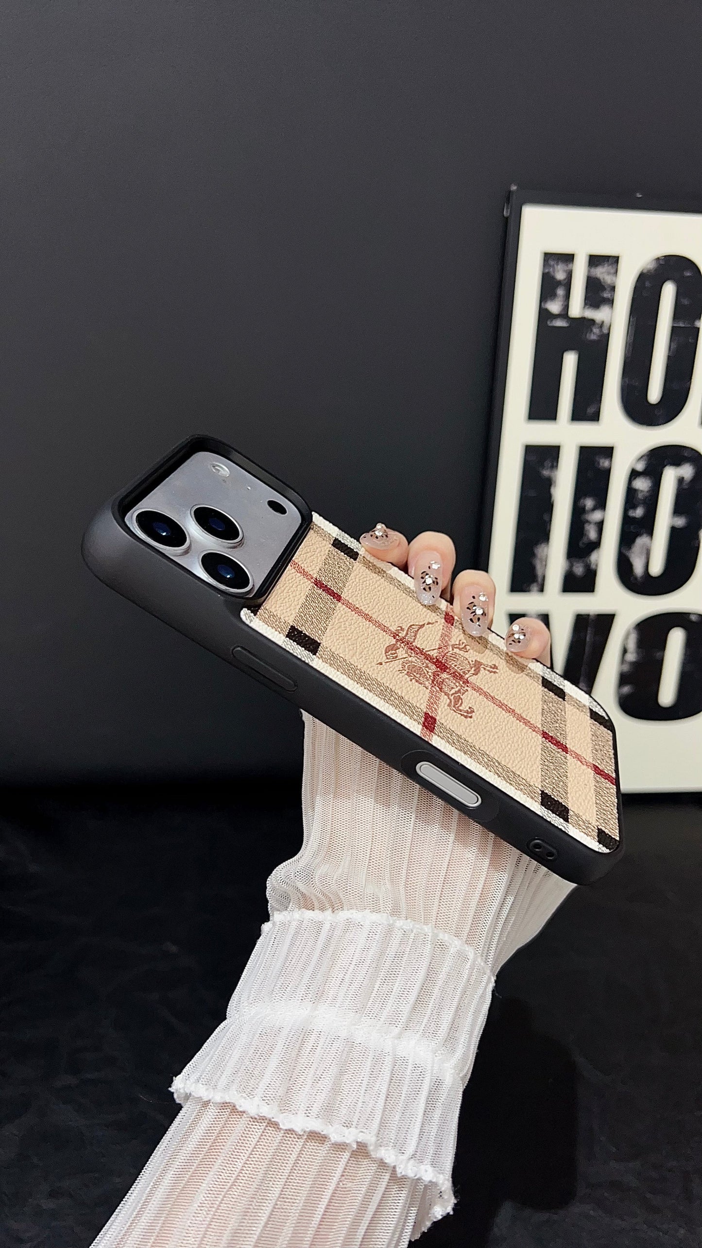 Checkered Leather Case with MagSafe – side view on iPhone