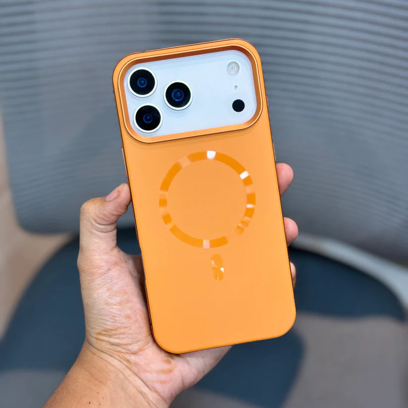 metaluxe-magsafe-iphone-17-orange
