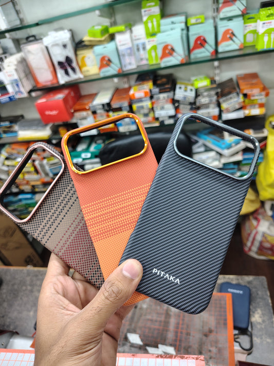 PITAKA Carbon Fiber Case for iPhone 16 & 17 | Slim Matte Cover