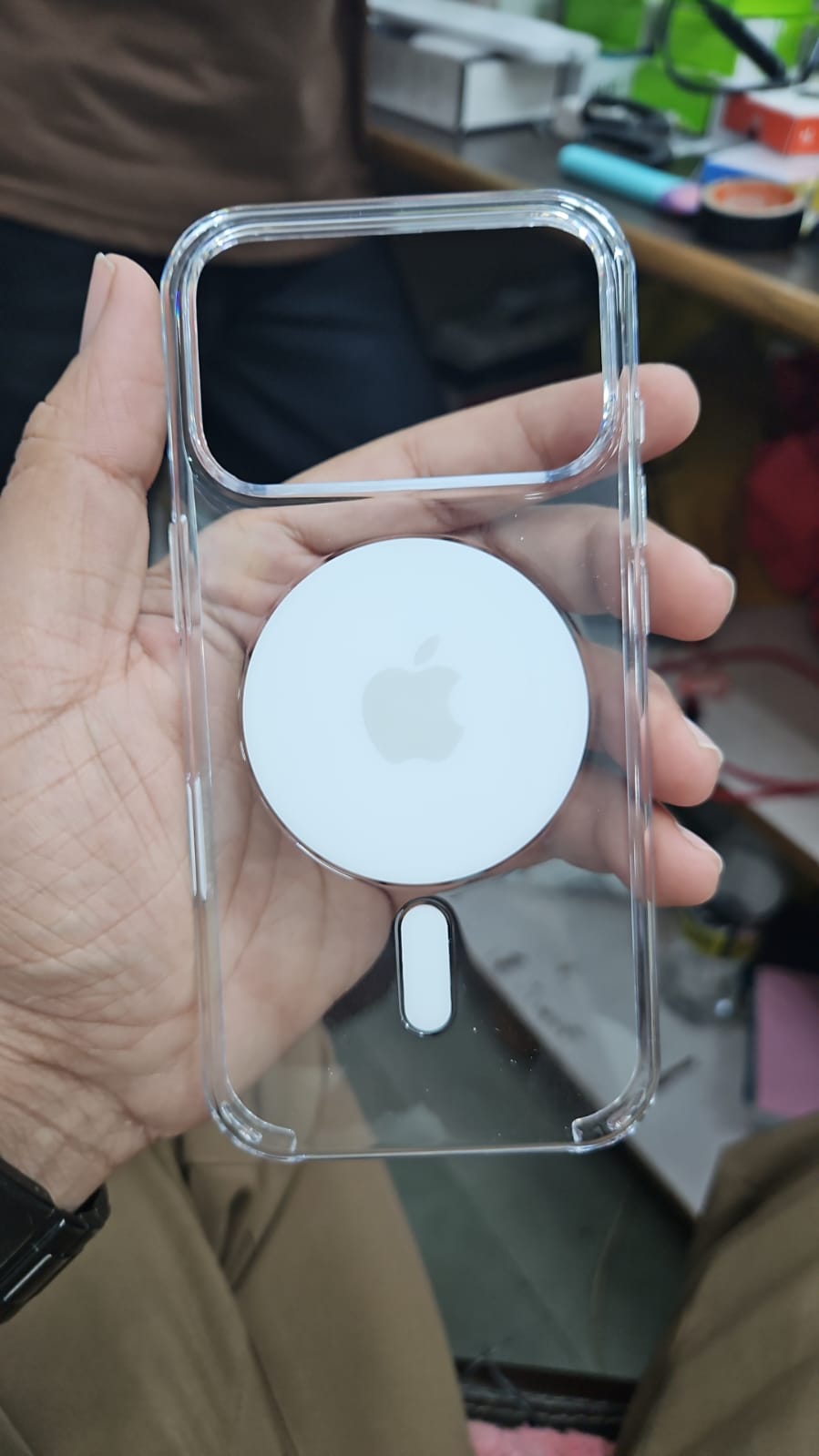 Clear MagSafe case for iPhone 18 Pro, 18 Pro Max, 17 Pro and 17 Pro Max