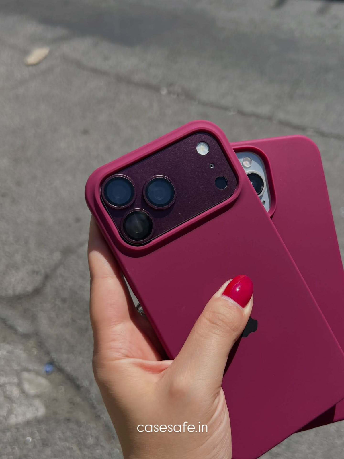 Shockproof Wine Red Silicone Case for iPhone 18 Pro