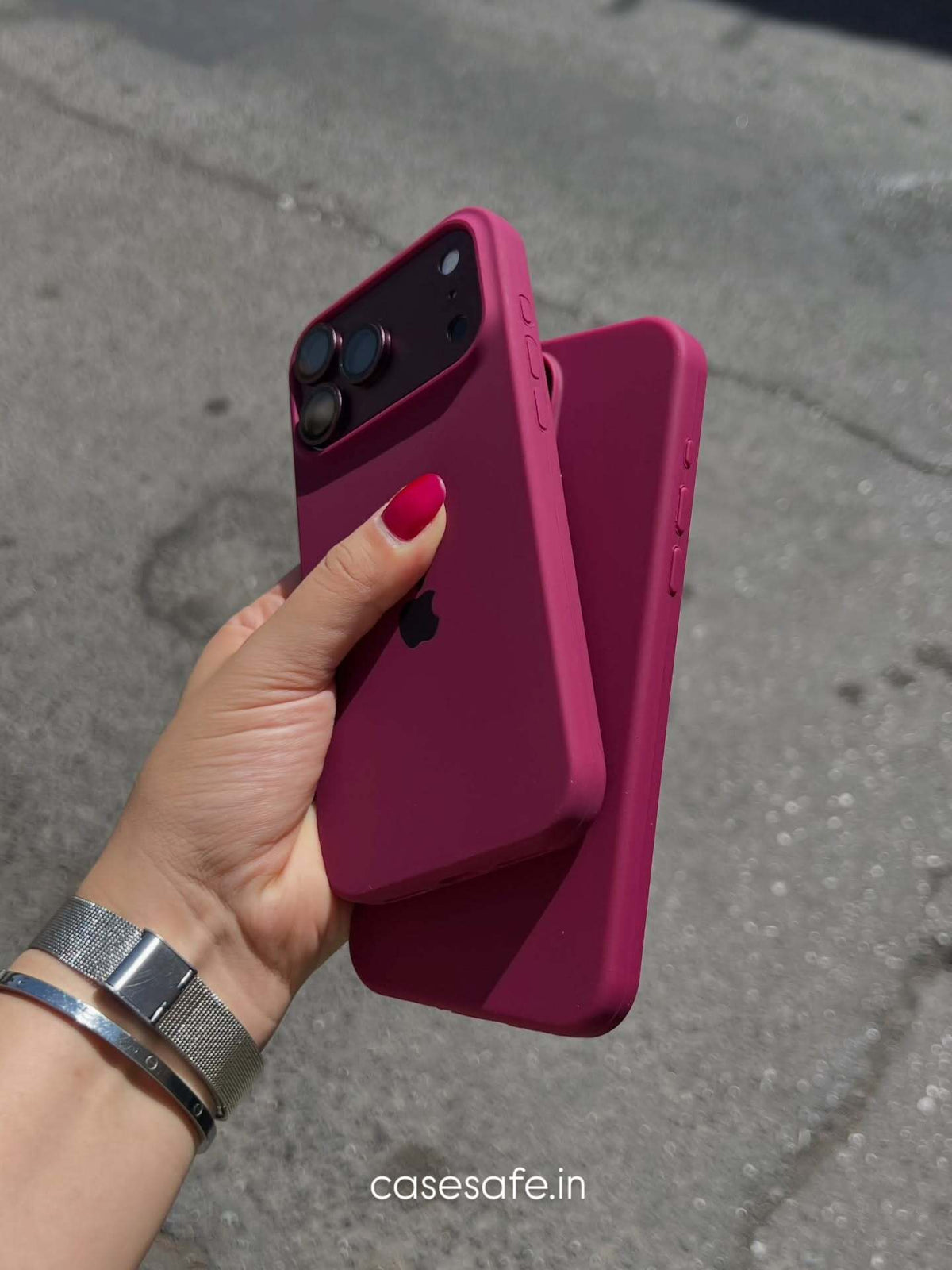 Shockproof Wine Red Silicone Case for iPhone 18 Pro